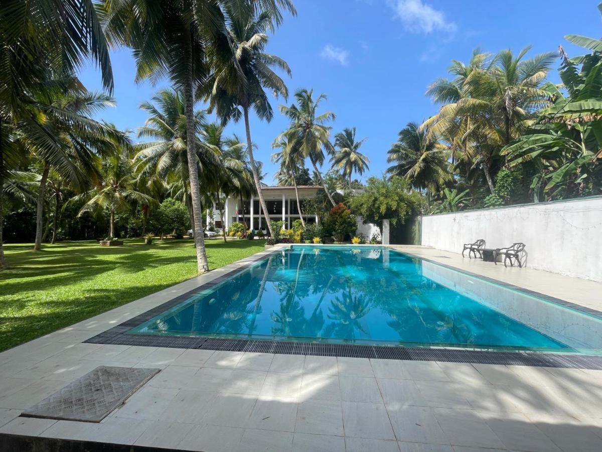 Why Not Mansion Hostel Habaraduwa Central Exterior foto